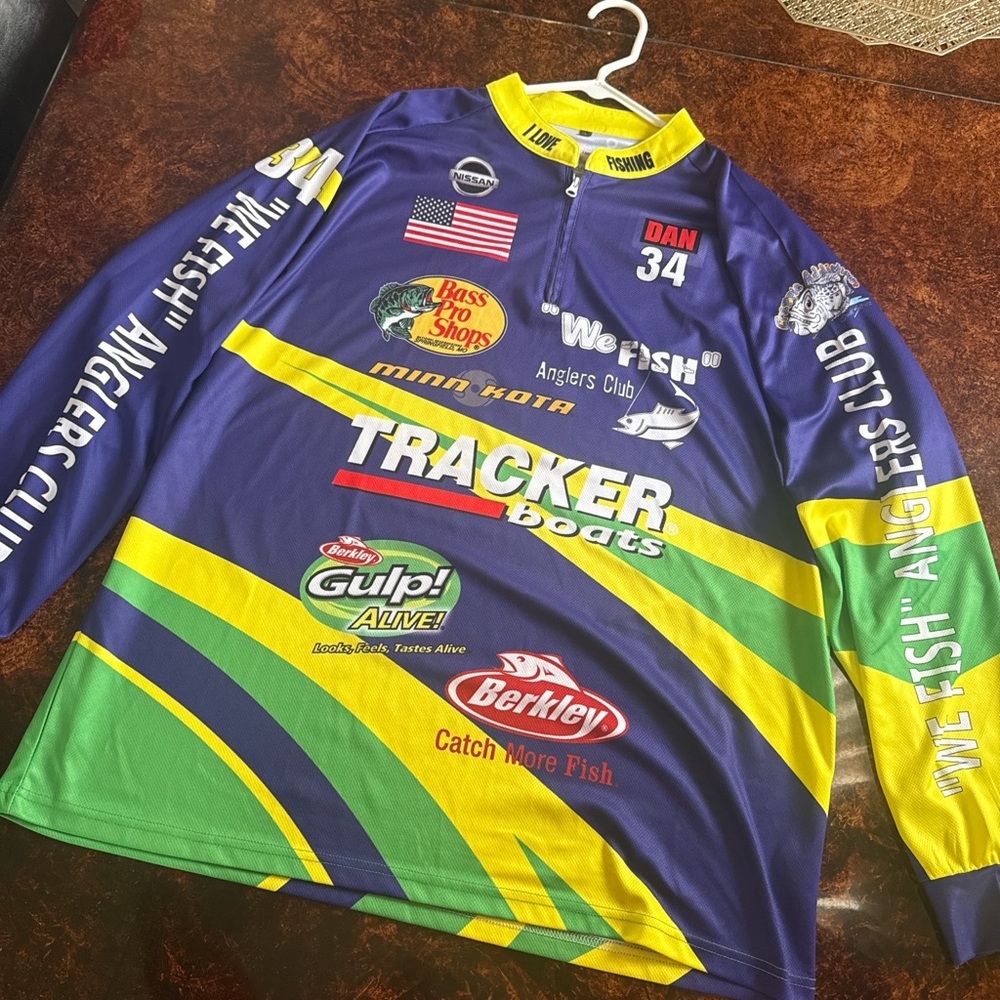 Tracker Boats Long-Sleeve Angler Jersey - purple & Yellow
